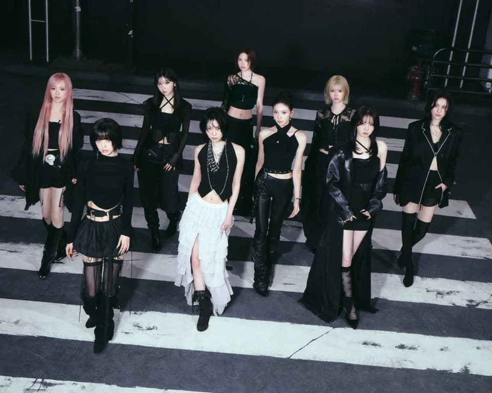 NiziU Earns Japan Platinum Certification Ahead of Korean Mini-Album 'Sour Grapes'