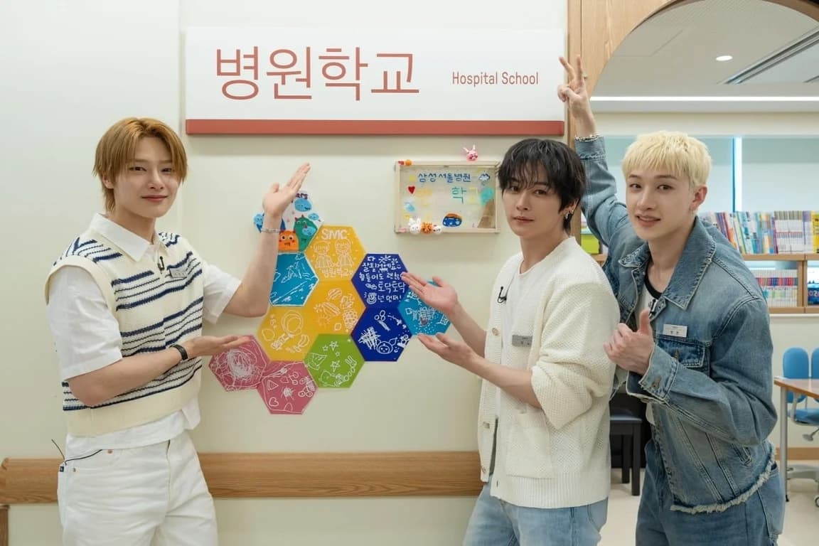 Stray Kids Members Teach Hospital School Students in 'JYP 4 EARTH' Campaign