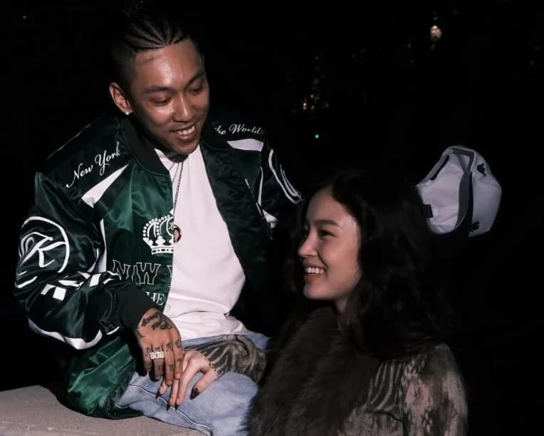 Dok2 Reveals Decade-Long Journey and "Near-Romance" with Singer Lee Hi