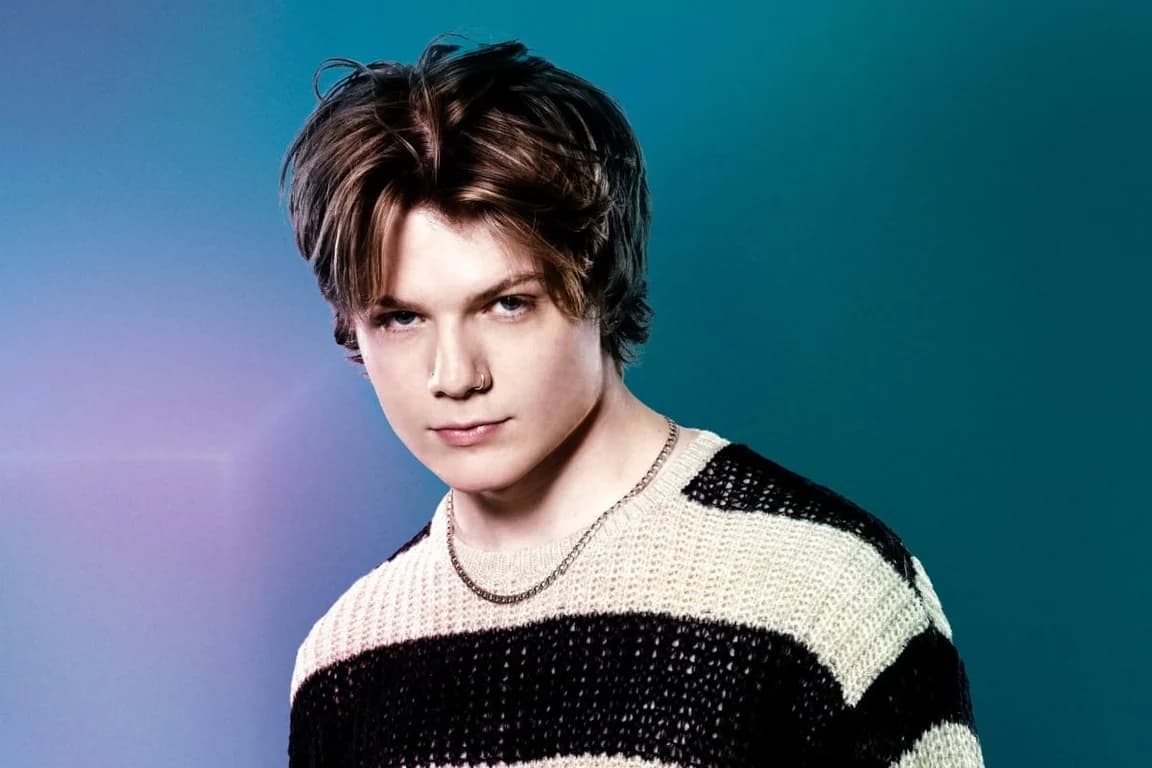 DearALICE's James Leaves Group, Says "Now Is the Right Time" to Move On