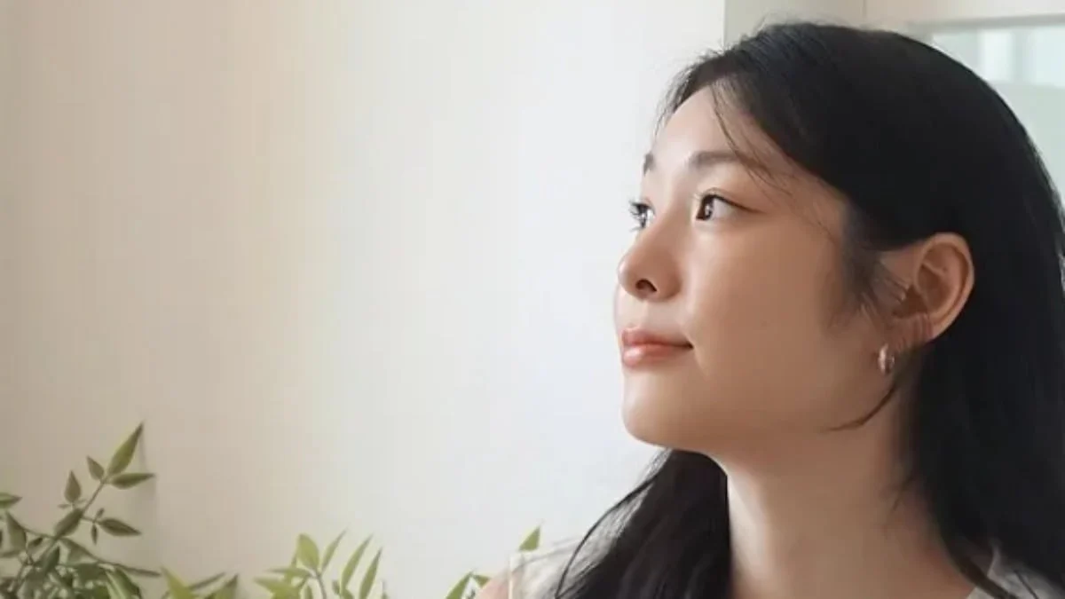 Kim Yuna Stuns in White Dress Update as Husband Go Woo-rim Reacts