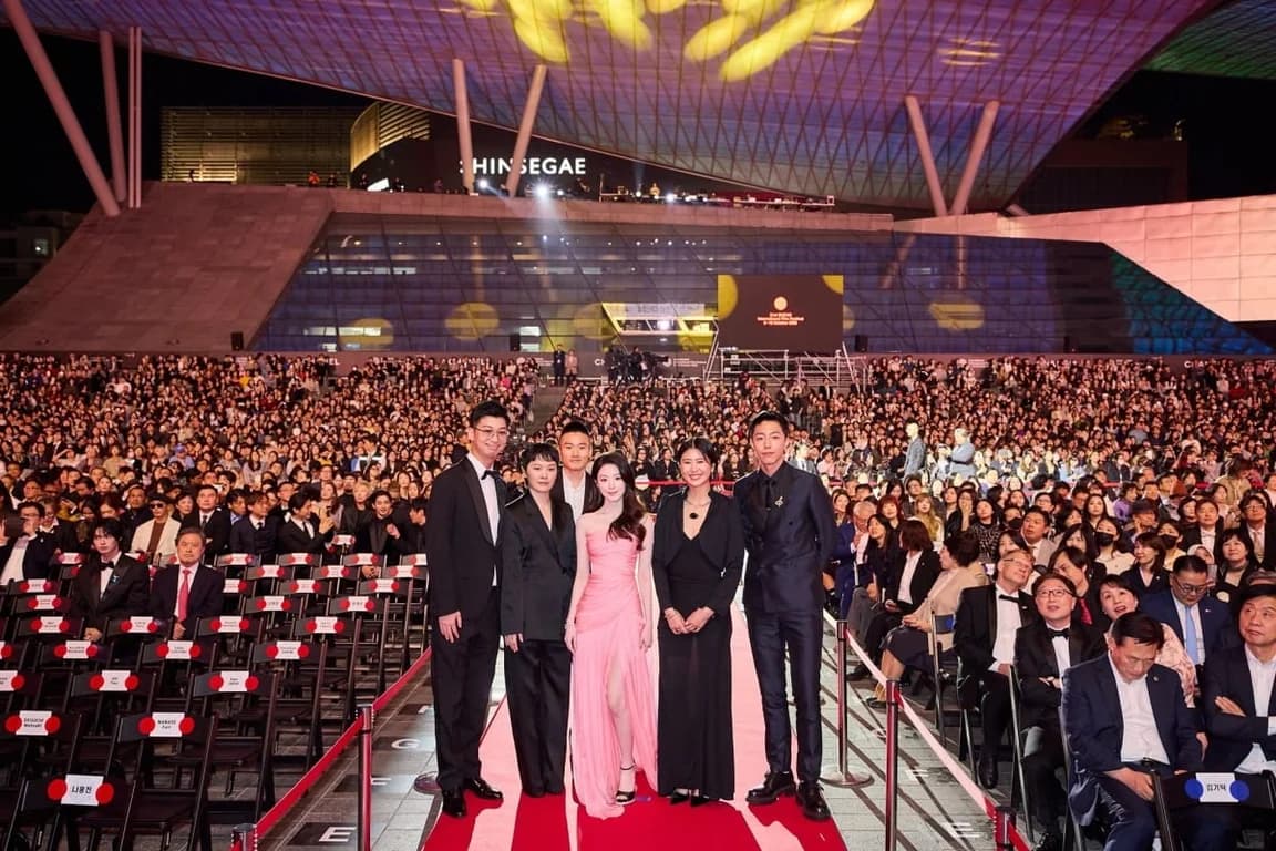 i-dle's Shuhua Walks Red Carpet for First Lead Role in 'Happily Ever After
