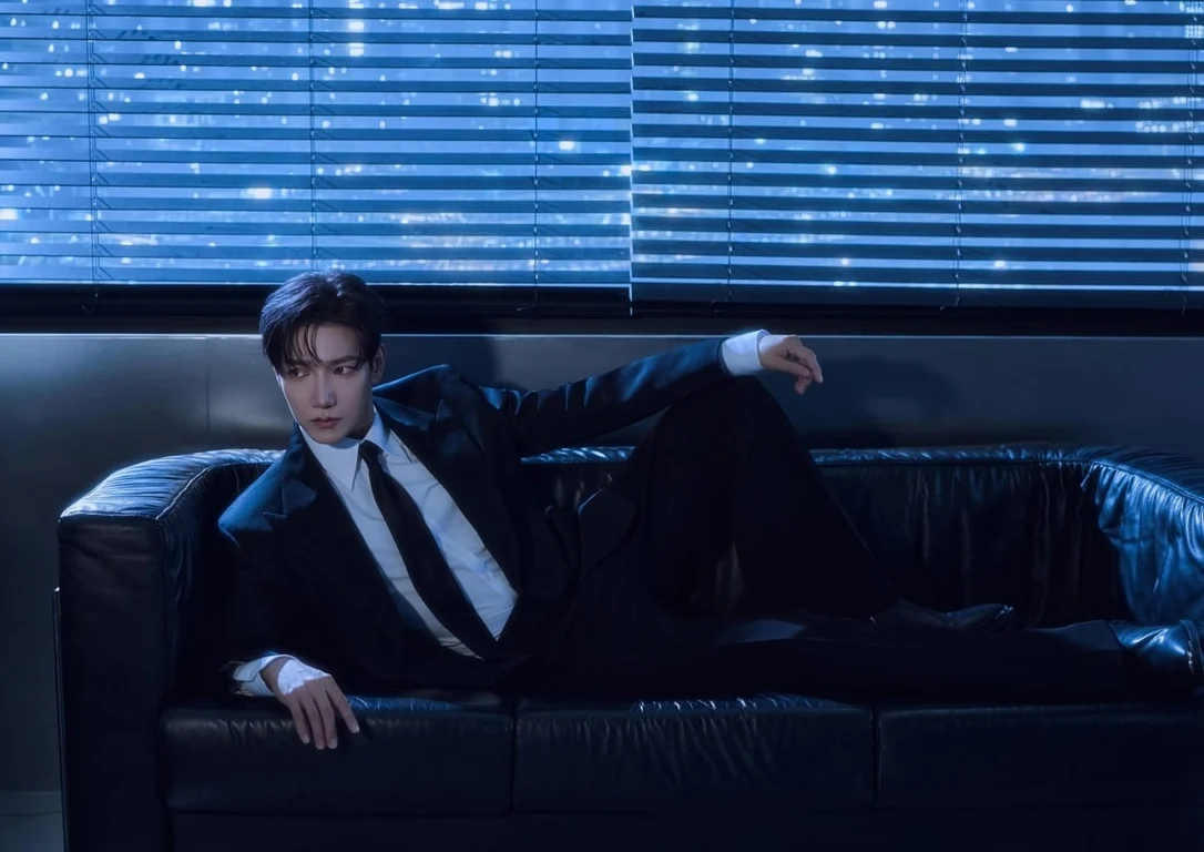 2PM's JUN. K Suits Up for a Sophisticated City Look