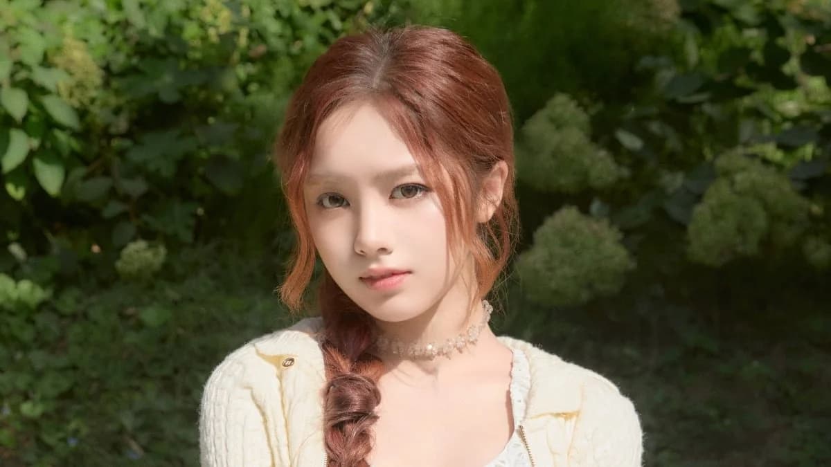 [Exclusive] UNIS's Elisia Still Dreams of Acting: "I Want to Star in a Horror Film"