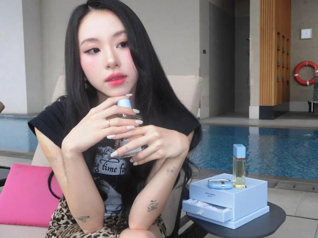 TWICE's Chaeyoung Fires Back at Fan Who Insulted Her Tattoos