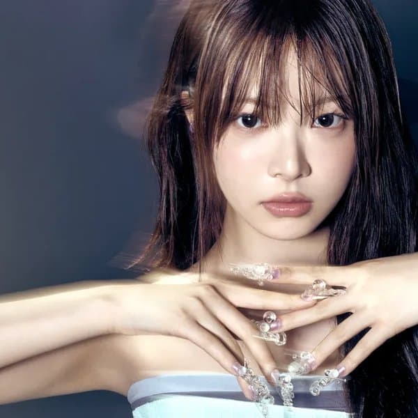 Hong Eunchae