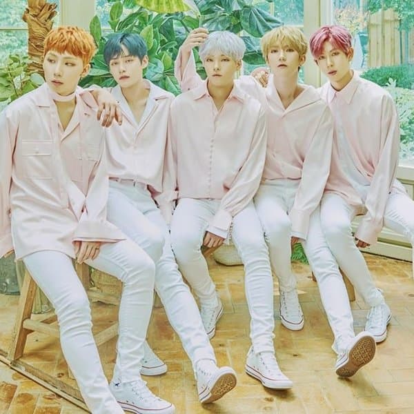 B.I.T (Brilliant Icon Team