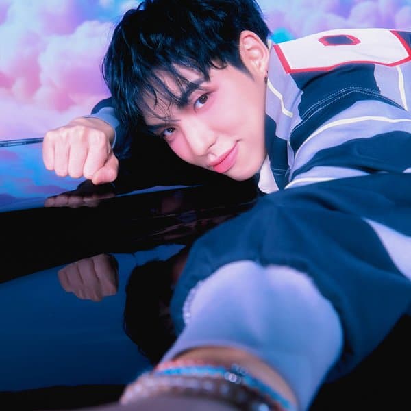 BX  / Byounggon (병곤)