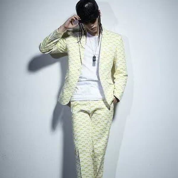 Cream  (Young Cream (영크림))