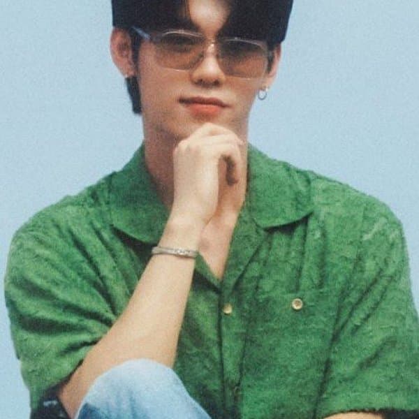 Jeonghyeon
