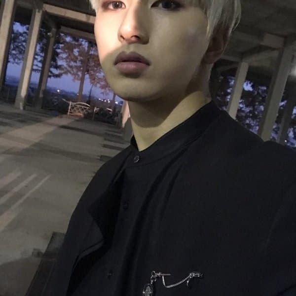 J.Vin