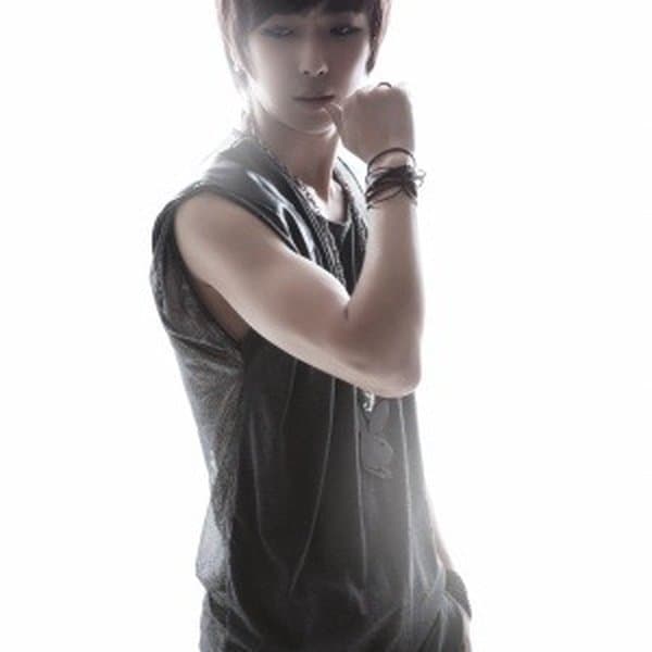 Minwoo , formerly Jaeil/ Jeil (제일)