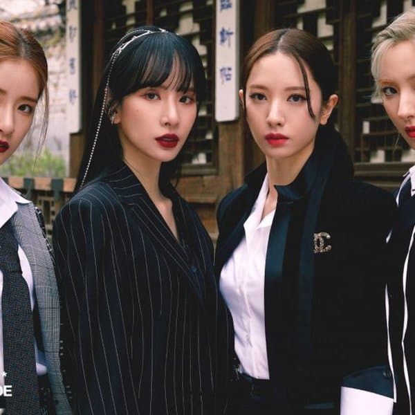 WJSN THE BLACK