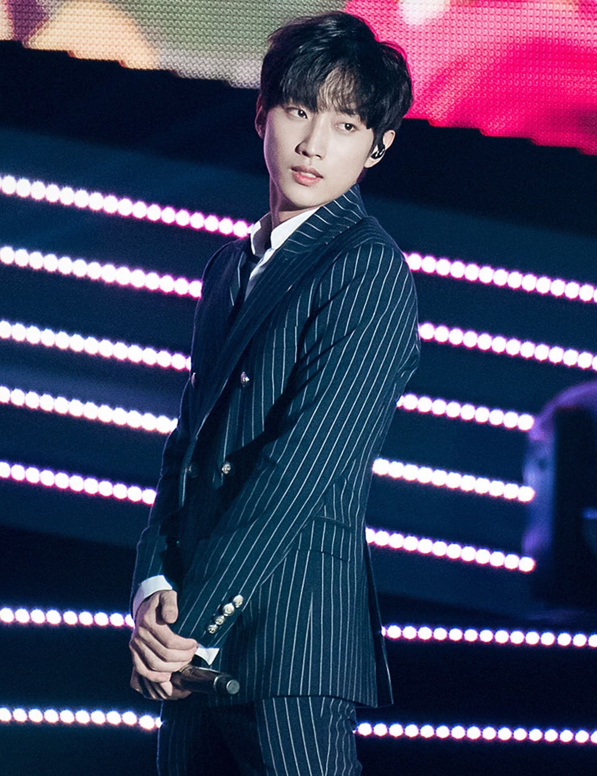 Jinyoung