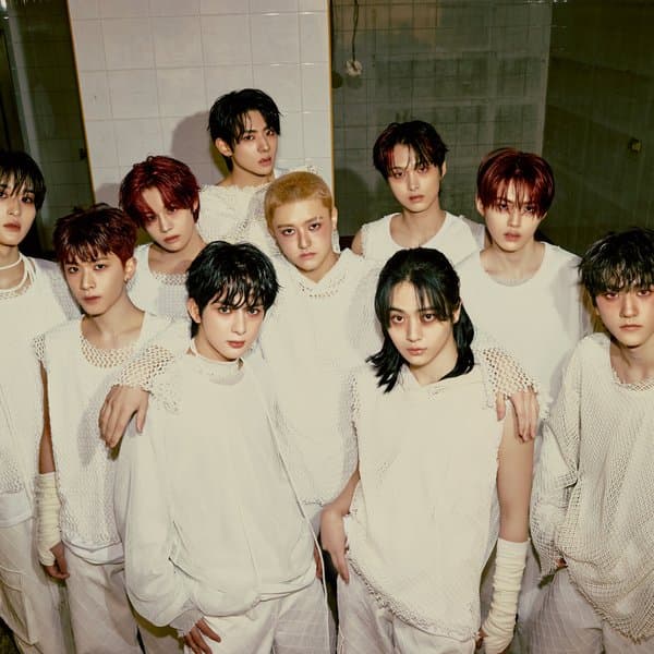 FANTASY BOYS