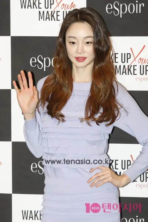 Choi Yeo-jin — Esspoa Launch