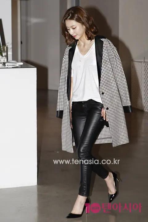 Park Su-jin — Launch