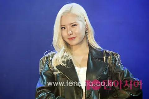 Kim Ye-rim — Showcase