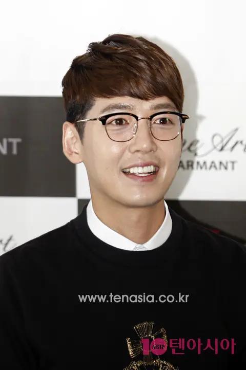 Jung Kyung-ho — Launch