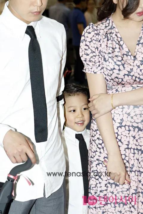 Jung Tae-woo — Baby Fair Exhibition