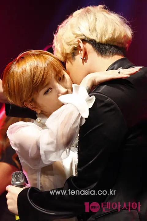 Seo In-young — Showcase