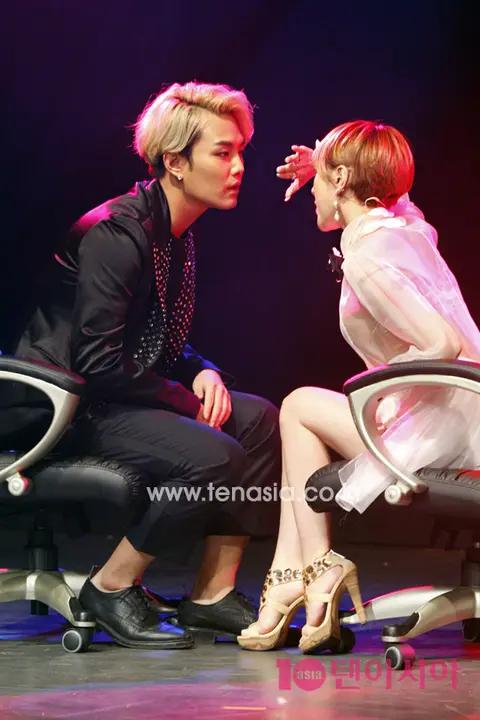 Seo In-young — Showcase