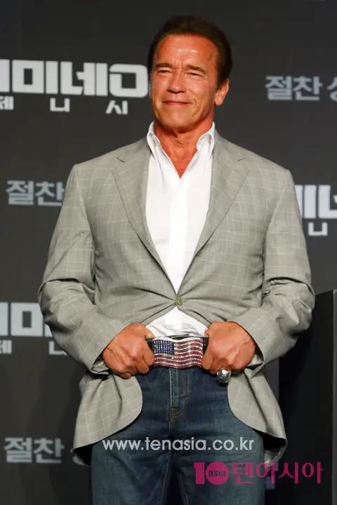 Arnold Schwarzenegger — Terminator Genisys Press Conference