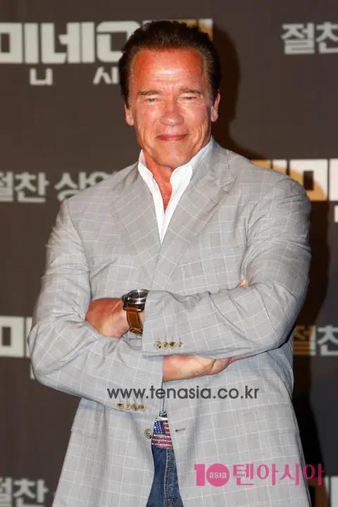 Arnold Schwarzenegger — Terminator Genisys Press Conference