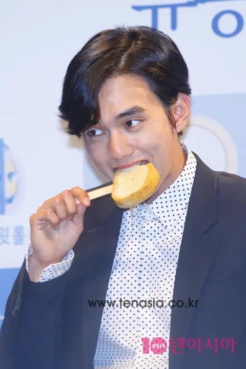 Yoo Seung-ho — Petit Chel Launch