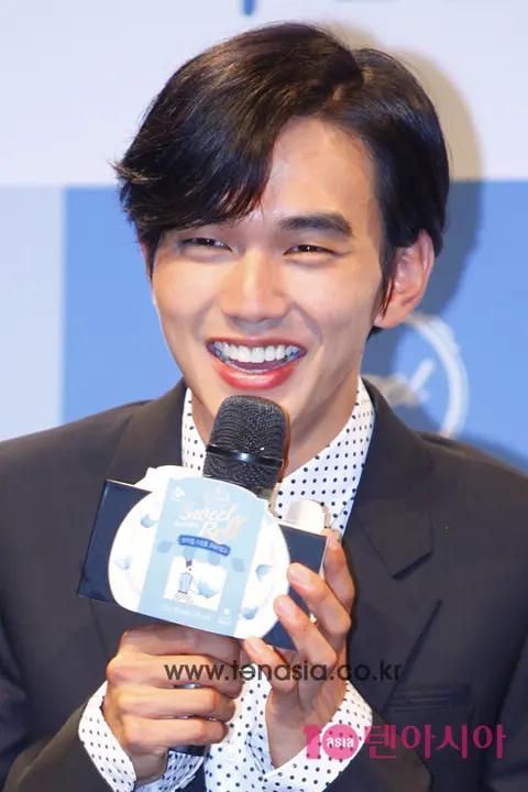 Yoo Seung-ho — Petit Chel Launch