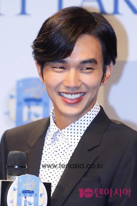 Yoo Seung-ho — Petit Chel Launch