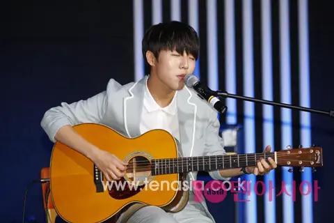 Yu Seung-woo — Showcase