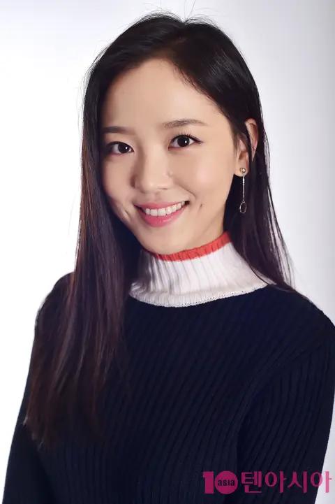Kang Han-na — Interview