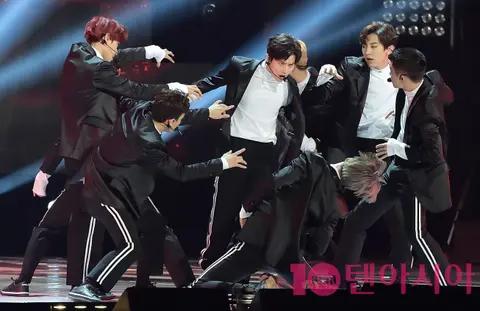 Suho (EXO) — Power FM 20th Anniversary Concert