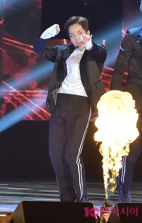 Xiumin (EXO) — Power FM 20th Anniversary Concert