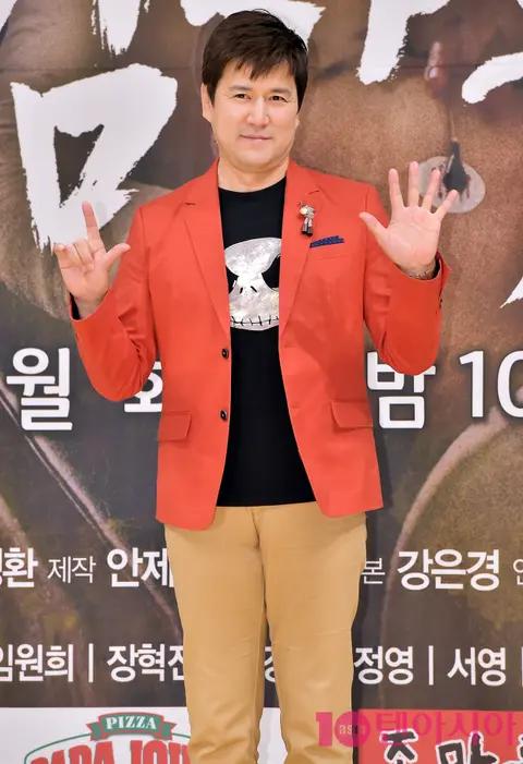 Byun Woo-min — Romantic Doctor, Teacher Kim — 2016-11-02