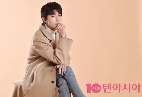 Kwak Dong-yeon — Interview