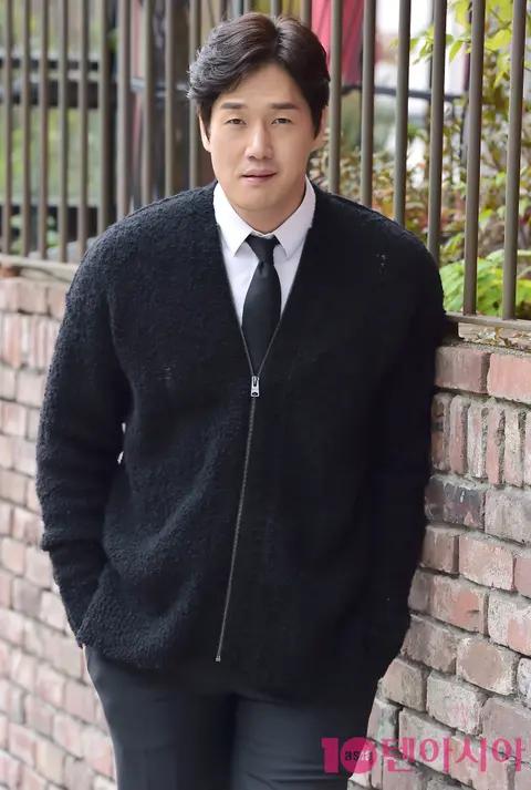 Yu Ji-tae — Interview