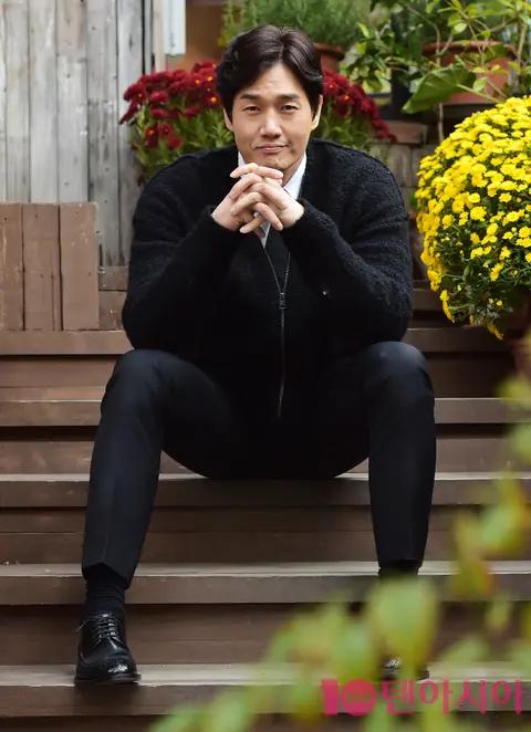 Yu Ji-tae — Interview