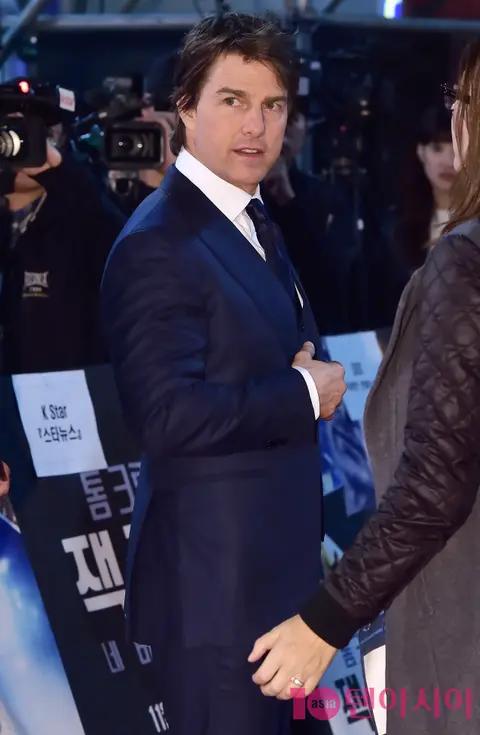 Tom Cruise — Jack Reacher Press Conference