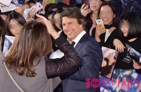 Tom Cruise — Jack Reacher Press Conference