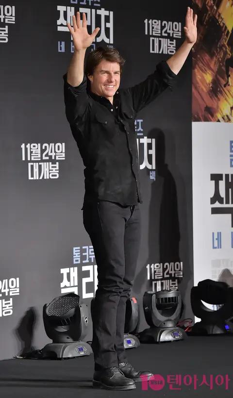 Tom Cruise — Jack Reacher Press Conference