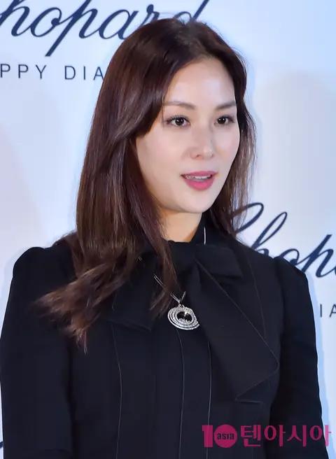 Ko So-young — Launch