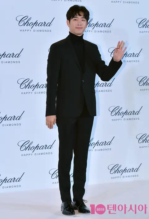 Seo Gang-jun — Launch