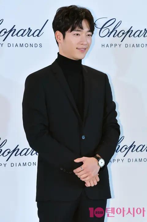 Seo Gang-jun — Launch