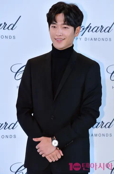 Seo Gang-jun — Launch