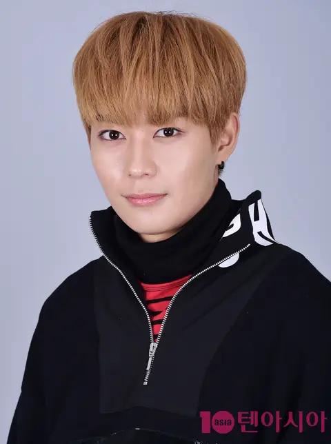 KNAAK, Oh Hee-jun — Interview