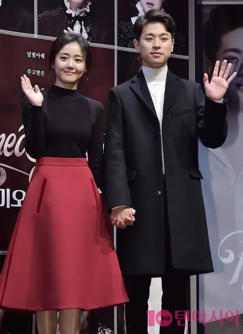 Moon Geun-young, Park Jung-min — Romeo and Juliet Press Call