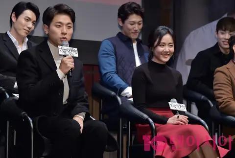 Park Jung-min, Moon Geun-young — Romeo and Juliet Press Call
