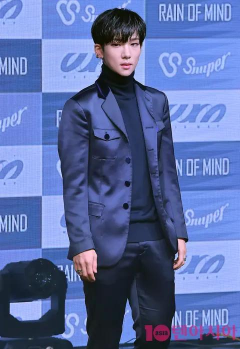 SNUPER, Soohyun — Snoofer Showcase